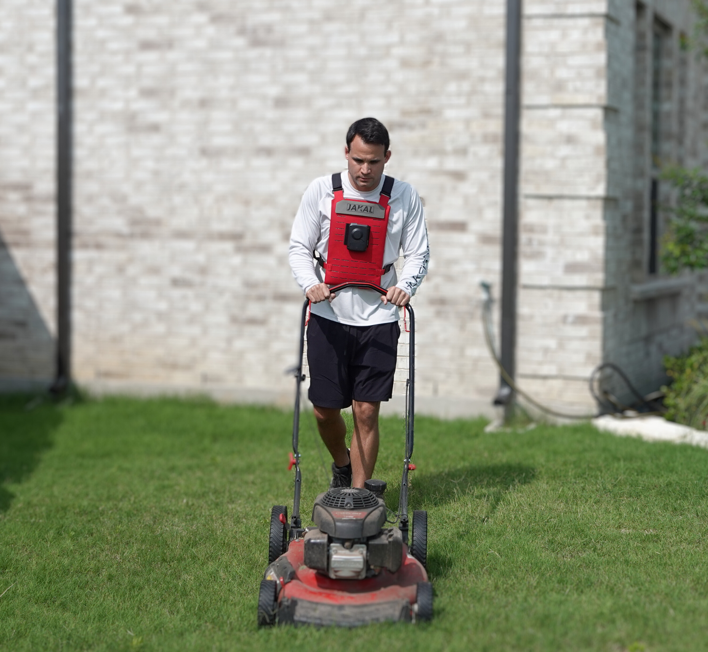 Heavy Duty Cooling Vest with integrated Cooling Fan Vents – Safety Red